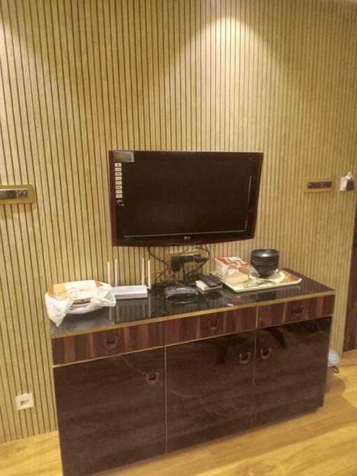 Ostro Inn Studio Apartment Kolkata Exterior photo